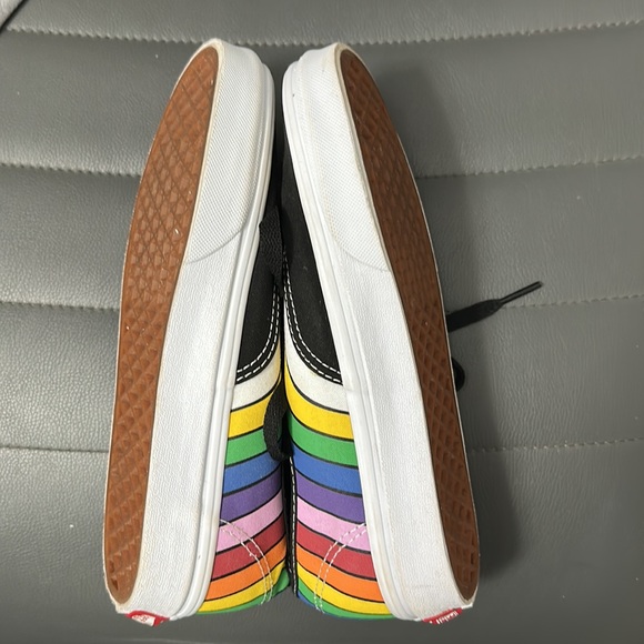 VANS Refract Rainbow Stripe Canvas Skate Shoes women’s 6.5 - Picture 4 of 7